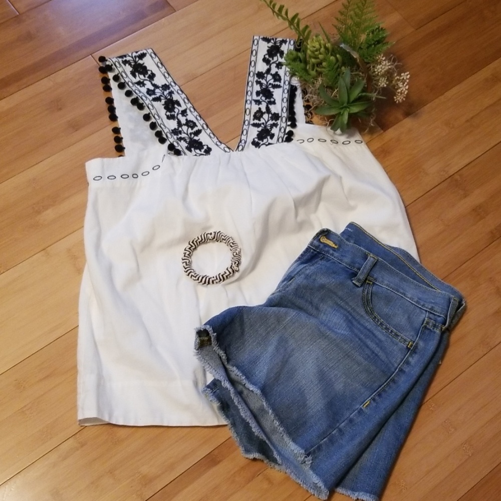 Embroidered top